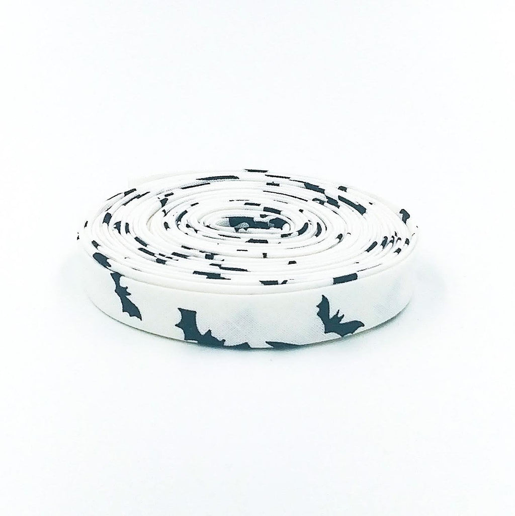 Double Fold Bias Tape 1/2'' Bats White Black Halloween Bias Binding