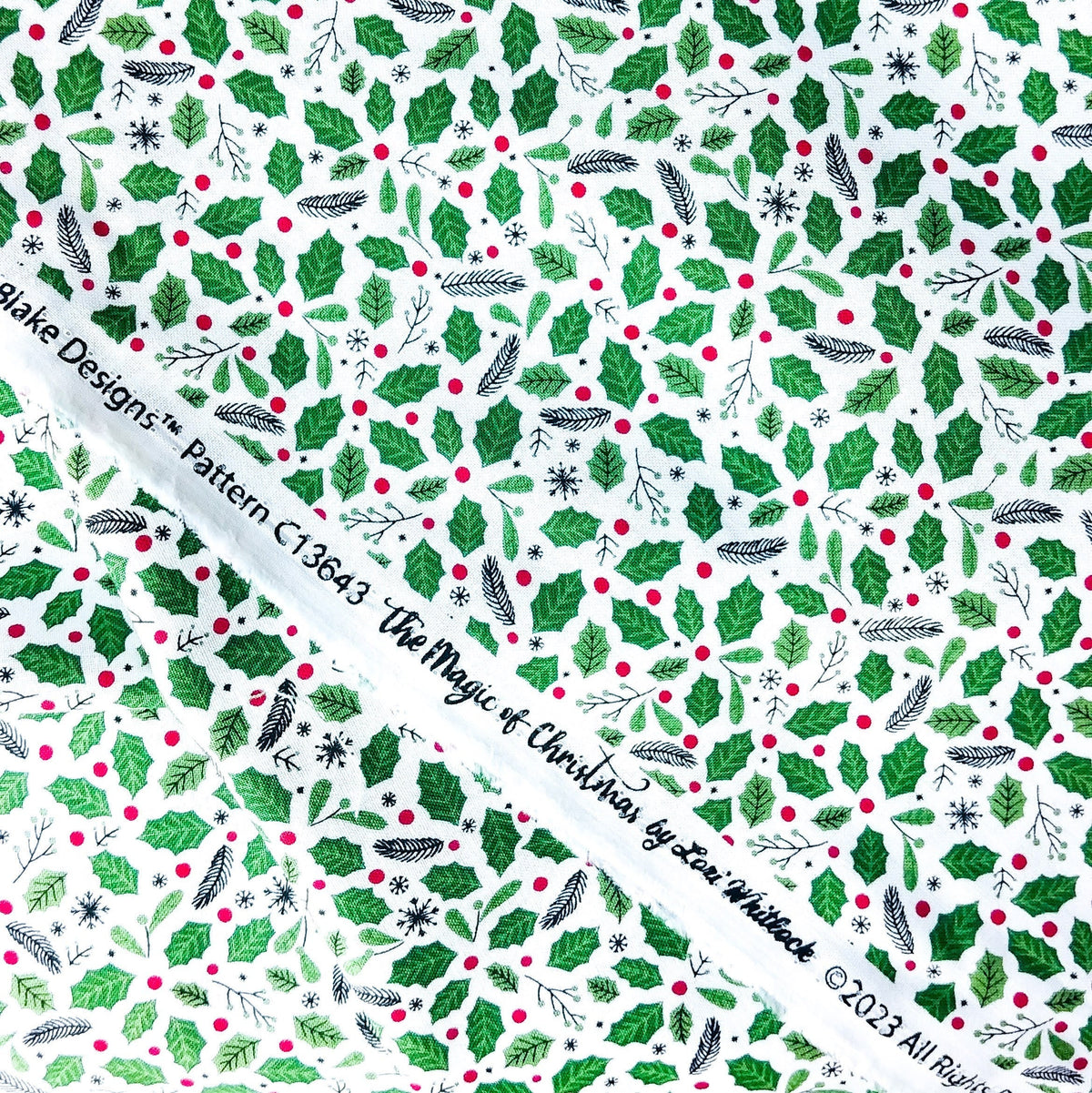 Quilt Binding The Magic of Christmas Holly White 1 1/4" Single Fold
