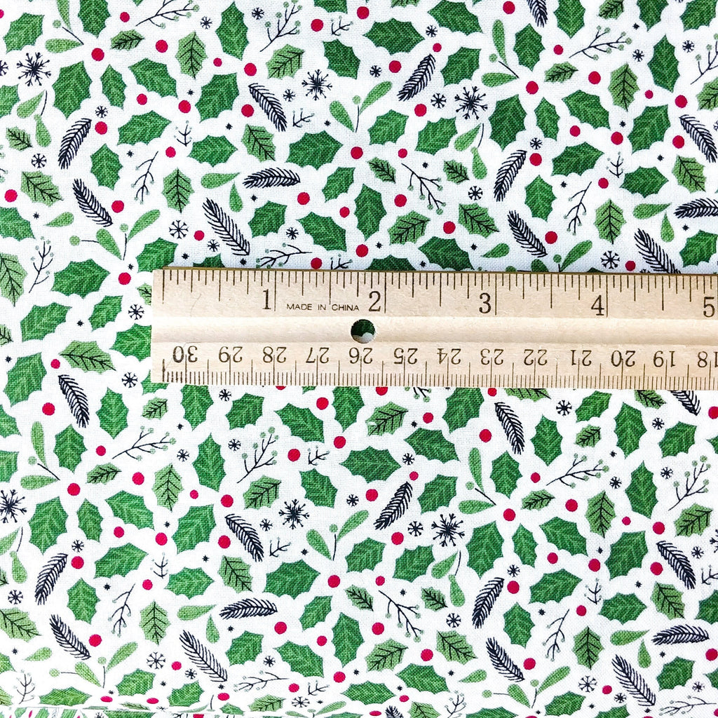 Quilt Binding The Magic of Christmas Holly White 1 1/4" Single Fold