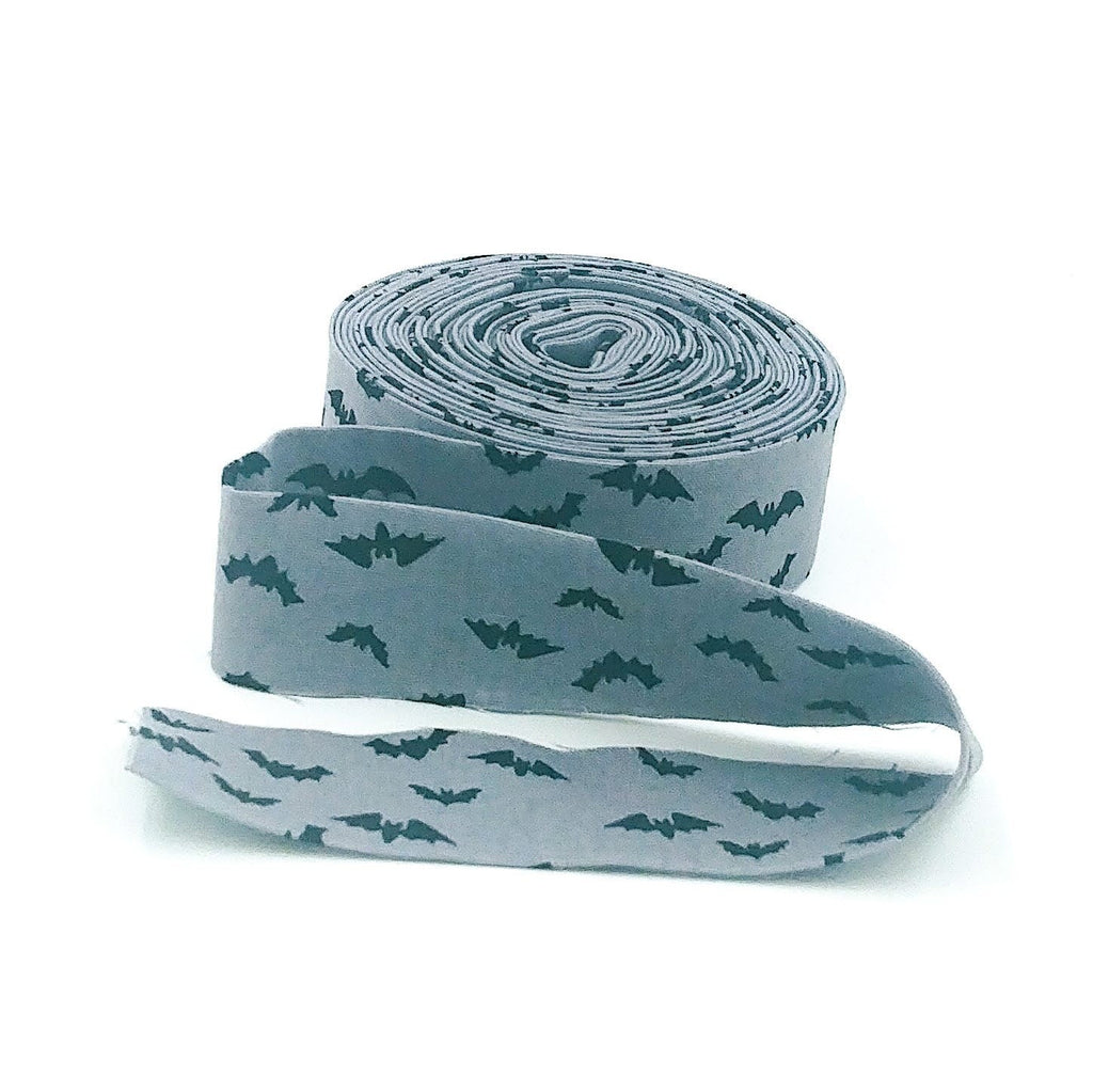 Quilt Binding Sophisticated Halloween Bats Fog Gray 1 1/4" Single Fold
