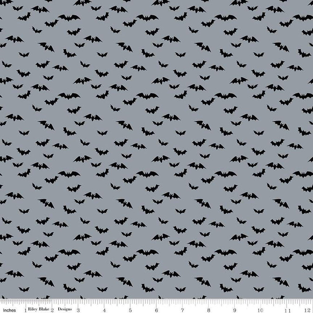 Double Fold Bias Tape 1/2'' Sophisticated Halloween Bats Fog Gray Binding